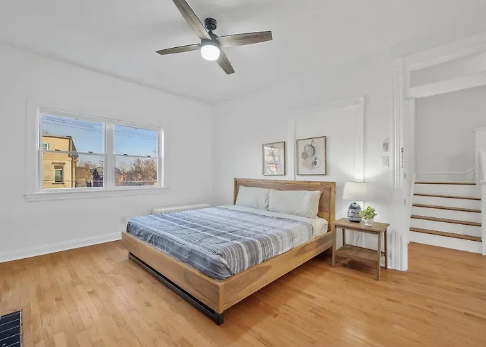 Bloomfield/shadyside @i Modern & Bright Private Bedroom With Shared Bathroom Homestay Pittsburgh